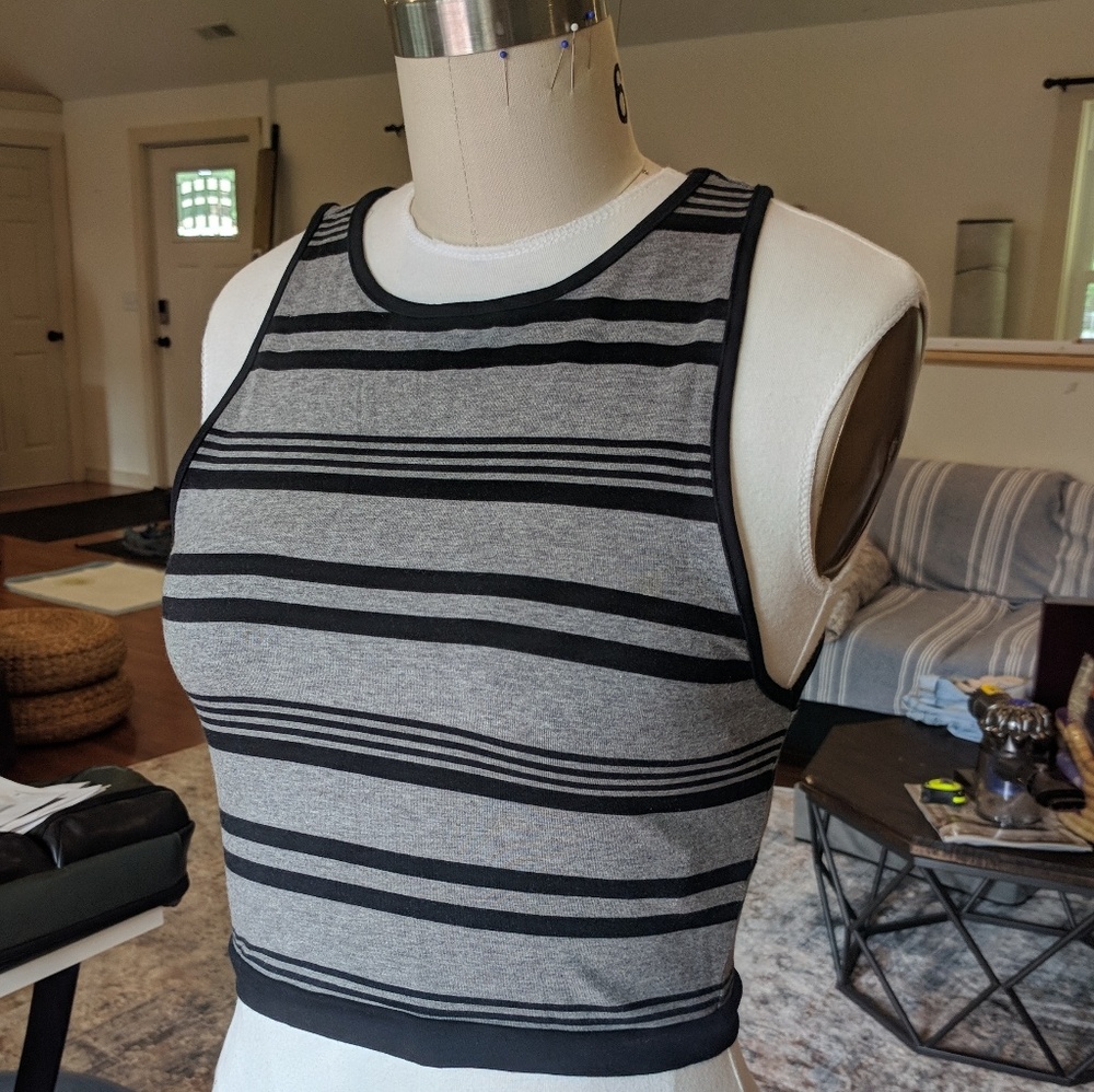 Stretch striped crop top